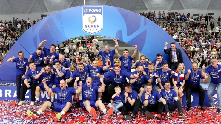 Piłkarze ręczni Gwardii Opole z brązowym medalem