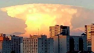 04.08.2023 05:58 „Grzyb atomowy” na niebie. Rosjanie wpadli w panikę, bo myśleli, że rozpoczęła się wojna jądrowa