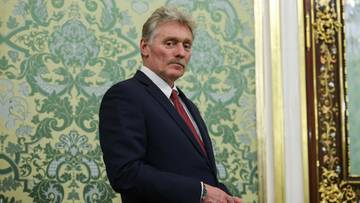 Dmitrij Pieskow, rzecznik Kremla, w garniturze