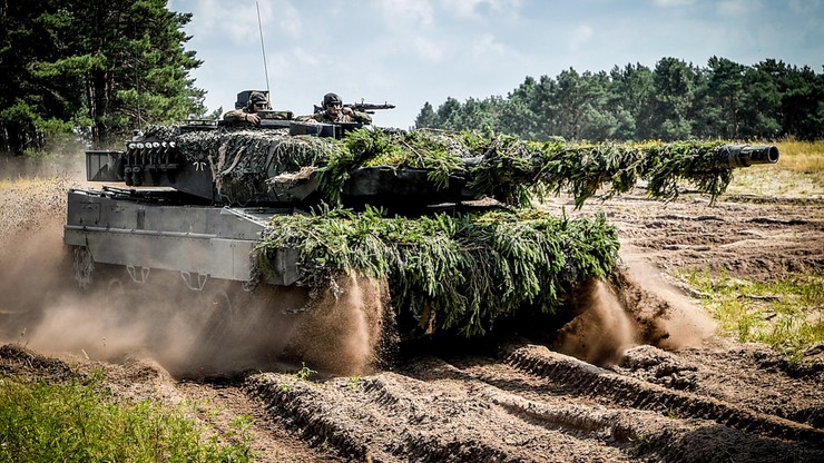 "New York Times": USA mogą przekazać Ukrainie czołgi Abrams, by Niemcy dali Leopardy