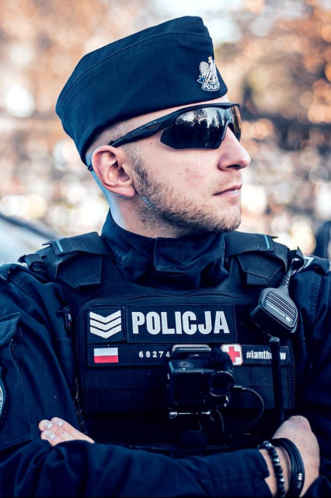 2026-04-09 „Zawód: Glina” - odcinek 1: Pościgi na ulicach trzech miast - Polsatplay.pl