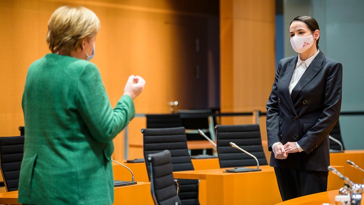 Angela Merkel spotkała się ze Swiatłaną Cichanouską