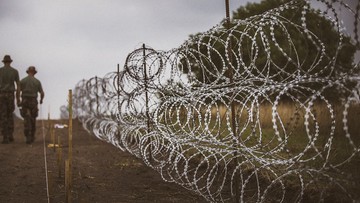 Powstaje silniejsze ogrodzenie na południowej granicy Węgier