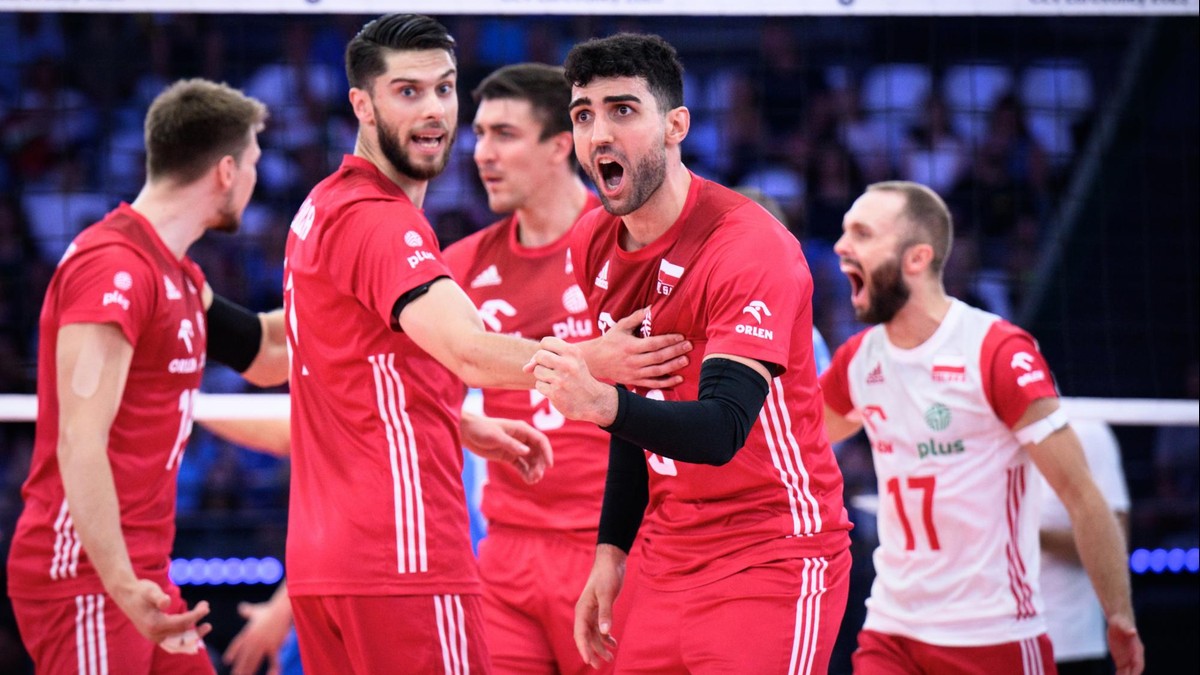 When is the European Volleyball Championship final?  What time is the match between Poland and Italy?