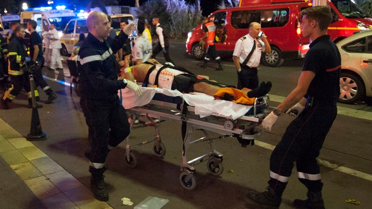 Zamach w Nicei. Nie żyją 84 osoby, wśród ofiar są dzieci