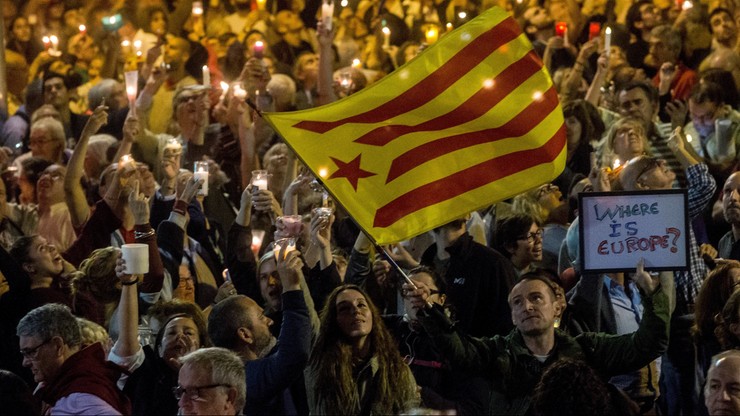 Premier Katalonii: region ogłosi secesję, jeśli Madryt zawiesi jego autonomię