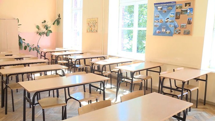 Polsat News nieoficjalnie: nauka zdalna uczniów klas IV-VIII przedłużona