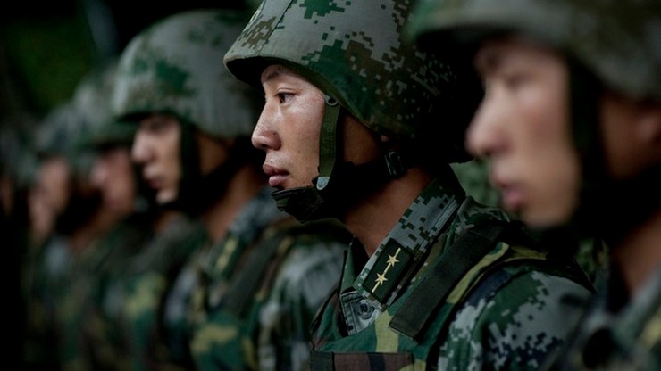 Chiny: powstaje jednostka żołnierzy hakerów do cyberataków i cyberobrony