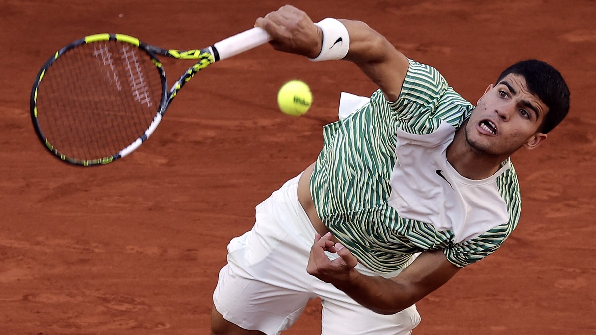 Lider rankingu ATP gra dalej na Roland Garros. Problemy tylko w trzecim secie