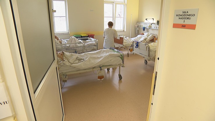 Szpitale wstrzymują przyjęcia pacjentów. Powodem brak pielęgniarek. Sprawą zajmie się prokuratura