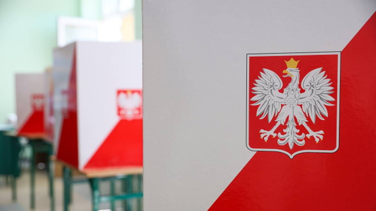 Tragedia w lokalu wyborczym. Nie żyje mężczyzna