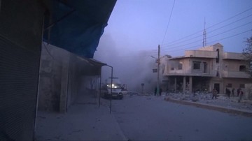 Po ataku wznowiono ewakuację ludności z oblężonych miejscowości w Syrii