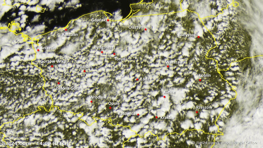 Zdjęcie satelitarne Polski w dniu 12 lipca 2020 o godzinie 16:00. Dane: Sat24.com / Eumetsat.