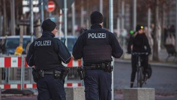 Samochód wjechał w tłum ludzi w Lipsku. Są zabici i ranni