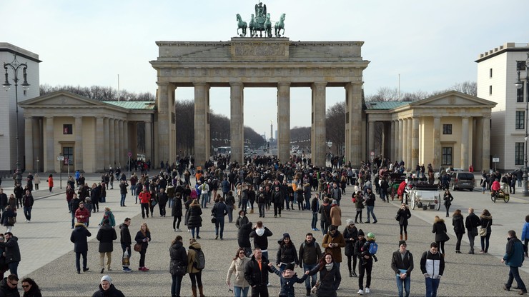 Niemcy: paszporty Państwa Islamskiego nieważne