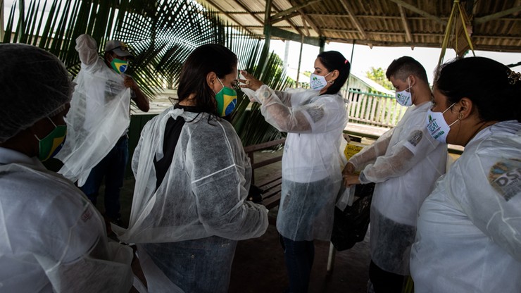 Brazylia: wariant koronawirusa z Amazonii trzykrotnie bardziej zaraźliwy