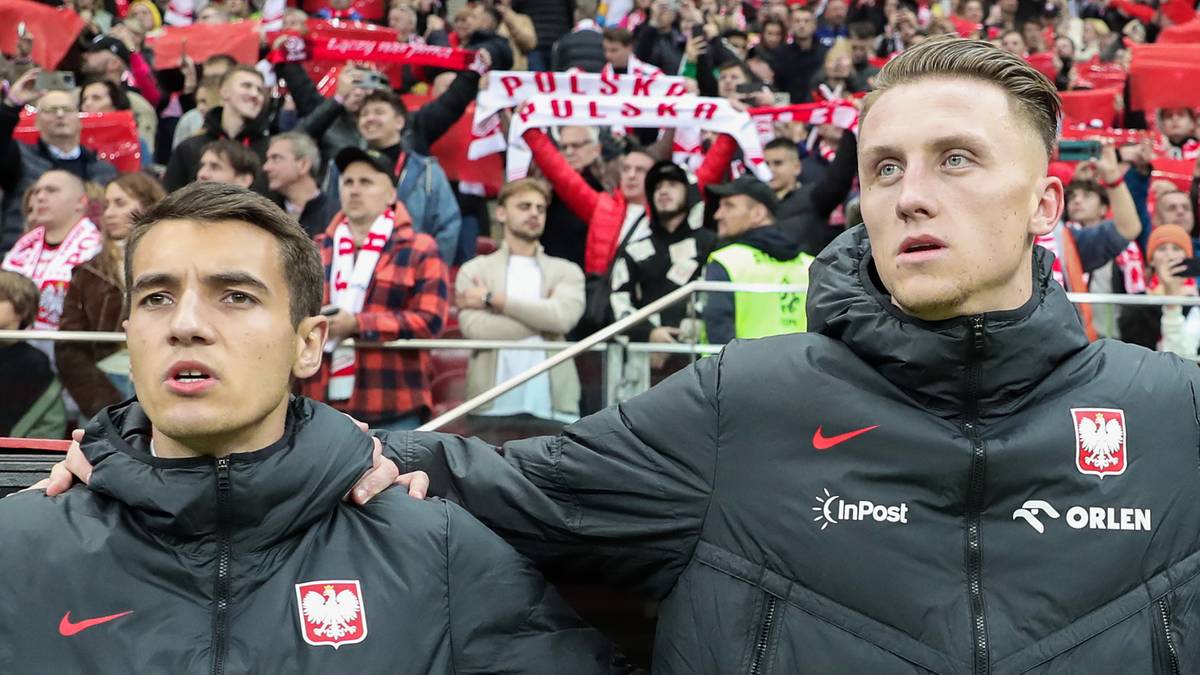 Ależ informacja! Reprezentant Polski rozmawia z sześciokrotnym mistrzem Anglii