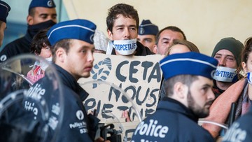 Bruksela: protest przeciwko CETA przed siedzibą KE; doszło do przepychanek z policją