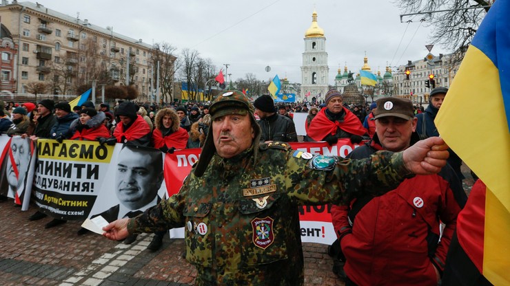 "Precz z bandą!". Kilka tysięcy zwolenników Saakaszwilego na "Marszu o przyszłość"