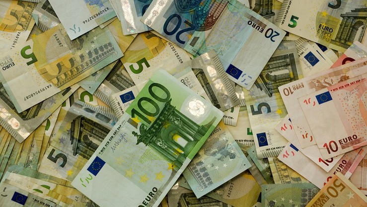 Rząd przyjął plan ws. przyspieszenia wydawania pieniędzy UE na lata 2014-2020