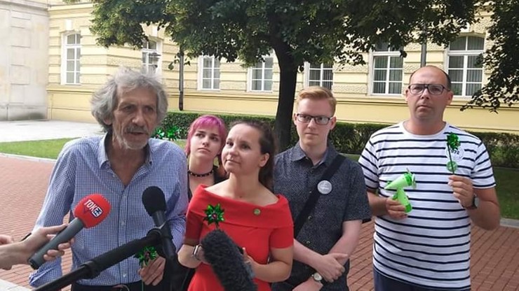"Działanie wbrew polskiej racji stanu". Zieloni krytykują blokowanie polityki klimatycznej