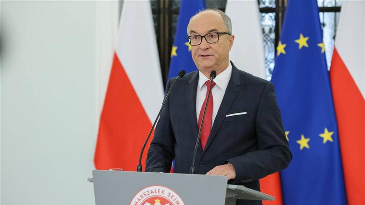 "Potencjalni bandyci i złodzieje". Czarzasty o Ziobrze i Romanowskim