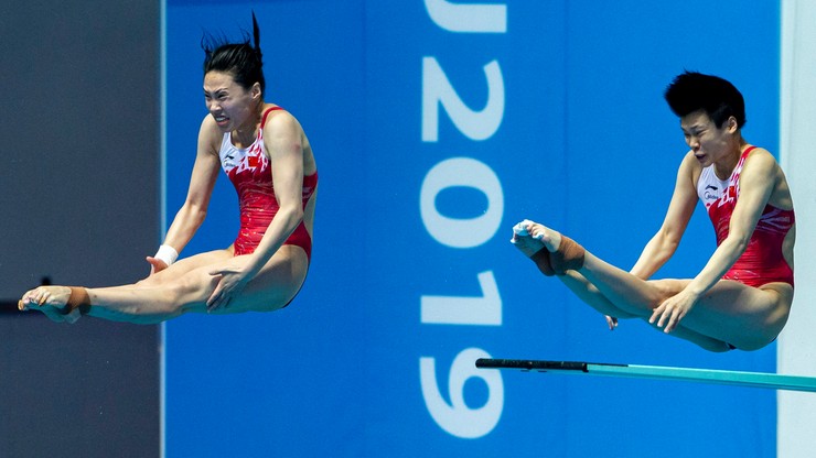 MŚ w pływaniu: Chinki najlepsze w skokach z trampoliny trzymetrowej
