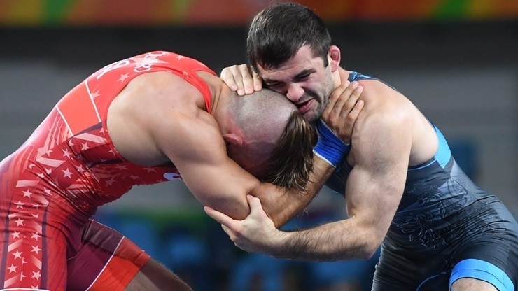 ME w zapasach: Gadżijew powalczy o brązowy medal