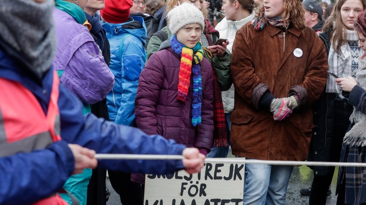 Strajk klimatyczny online. Decyzja Grety Thunberg