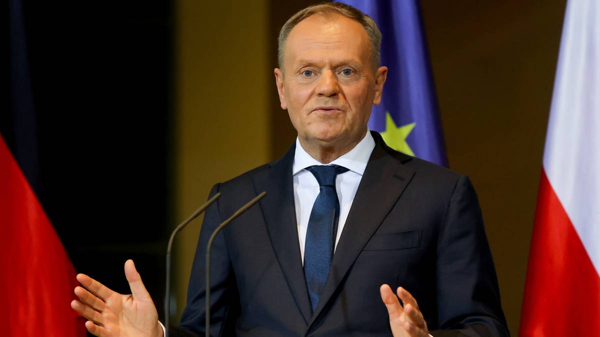 Poles assessed the Prime Minister's thought  of reparations from Germany. Latest poll