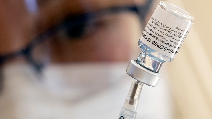 USA. Coraz więcej osób stara się unikać szczepień, powołując się na poglądy religijne