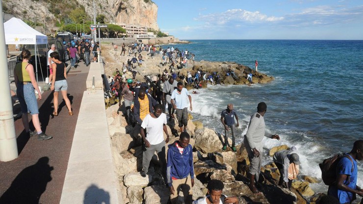Ponad 100 tysięcy migrantów przypłynęło do Włoch od początku roku