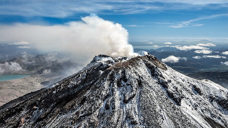 13.11.2020 05:00 Rosyjski superwulkan Karymszyna równie niebezpieczny, co Yellowstone. Jego erupcja może być katastrofalna