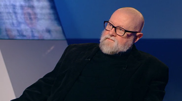 "Obowiązek szczepień to nie przymus". Komentarz prof. Bralczyka