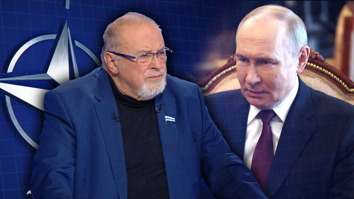 Starszy mężczyzna z brodą, siedzący przed symbolem NATO, zestawiony z wizerunkiem Władimira Putina.