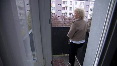 Dług widmo krążył między firmami. Po latach uderzył w emerytkę