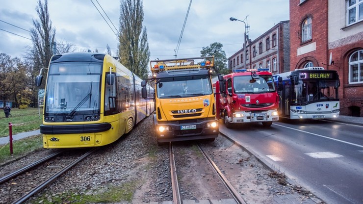 Toruń: kilkanaście osób rannych po zderzeniu trzech tramwajów