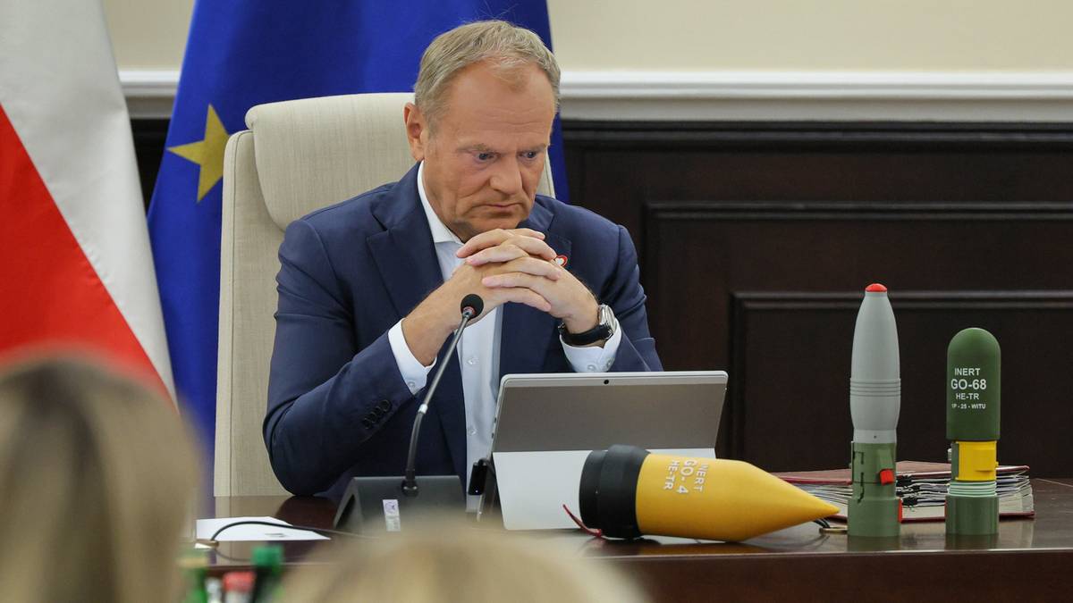 Czy Donald Tusk powinien odejść? Polacy zabrali głos w nowym sondażu