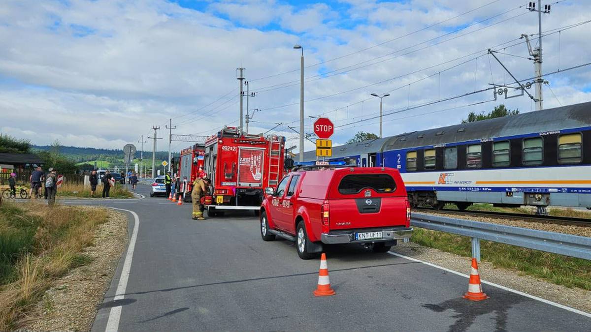 Pociąg śmiertelnie potrącił rowerzystę. Poważne utrudnienia na torach