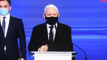 Kaczyński o domach z Polskiego Ładu. Tłumaczy, o co chodzi z "płaskim dachem"