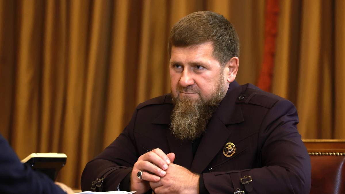 Ramzan Kadyrow tonął w morzu. Media: Doszło do reanimacji