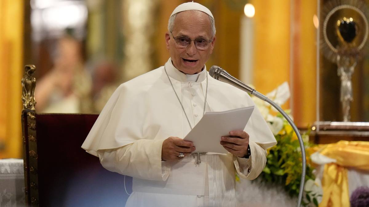 Papież o życiu małżeńskim. Wspomniał o nadopiekuńczych rodzicach