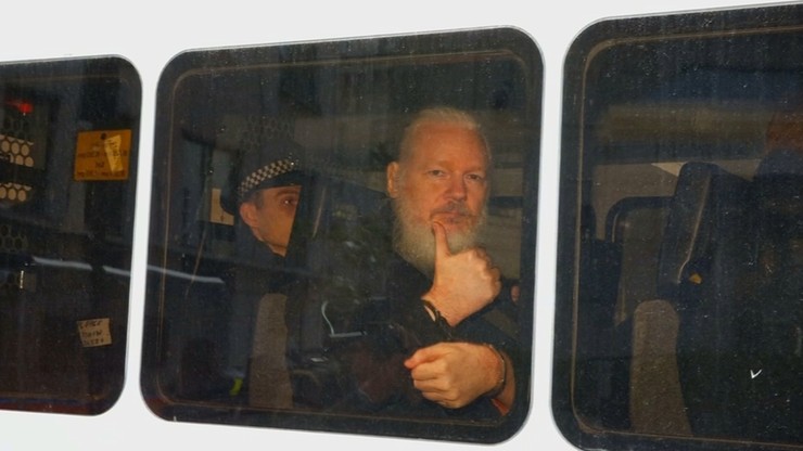 "Assange doświadczył psychologicznych tortur"
