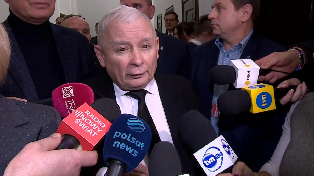 J. Kaczyński o sytuacji w Polsce: Wyjściem jest okres przejściowy i nowe wybory