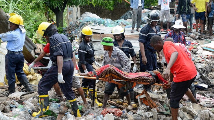 Osunęło się wysypisko śmieci w Mozambiku. Zginęło kilkanaście osób