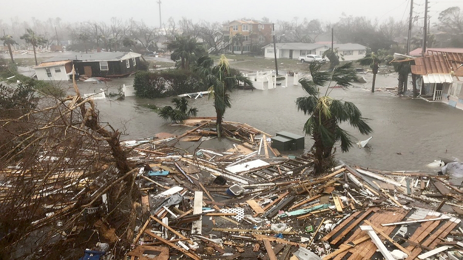 Szkody poczynione przez huragan Michael w Panama City na Florydzie. Fot. Twitter @Ginger_Zee