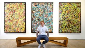 Gwiazdor muzyki... zgłoszony do drużyny piłkarskiej? Nie wszystkim to się podoba