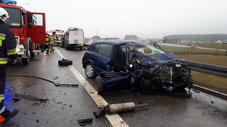 Opel jechał pod prąd autostradą A1. Doszło do wypadku, nie żyje kobieta