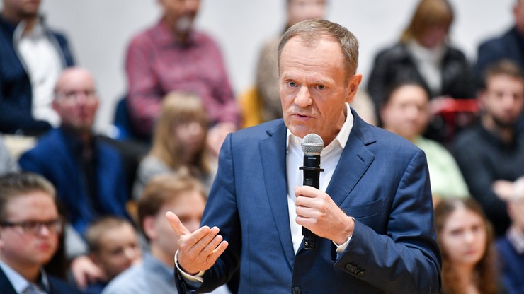 Donald Tusk: Wyznacznikiem prawdziwej inflacji jest w Sandomierzu cena chleba
