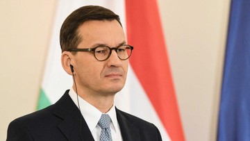 Morawiecki krytykuje słowa Macrona o NATO. "Nieodpowiedzialność"